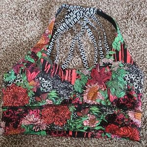 Lululemon sport bra